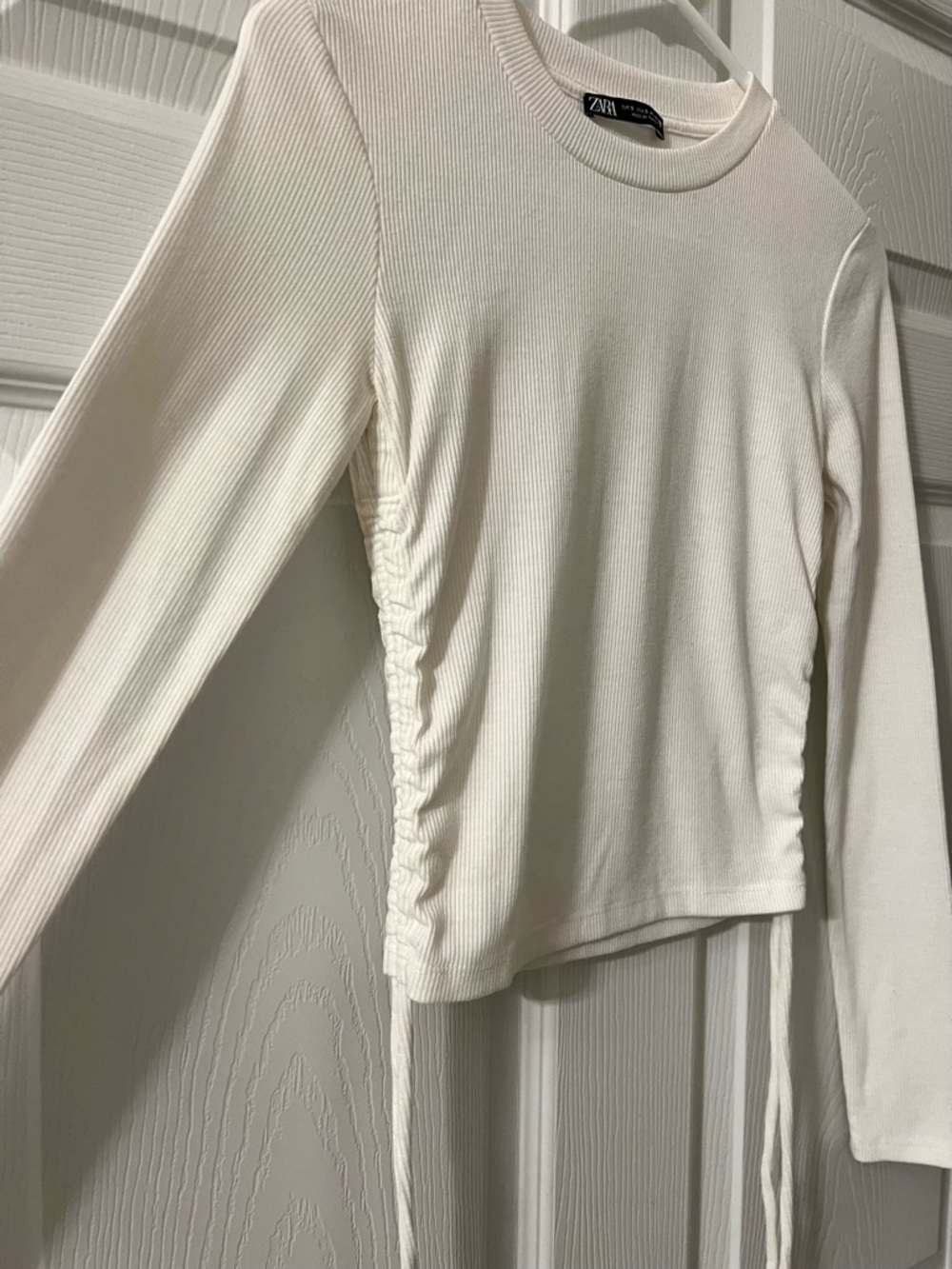 Zara White Ribbed Long-Sleeve Top - Picture 2 of 4